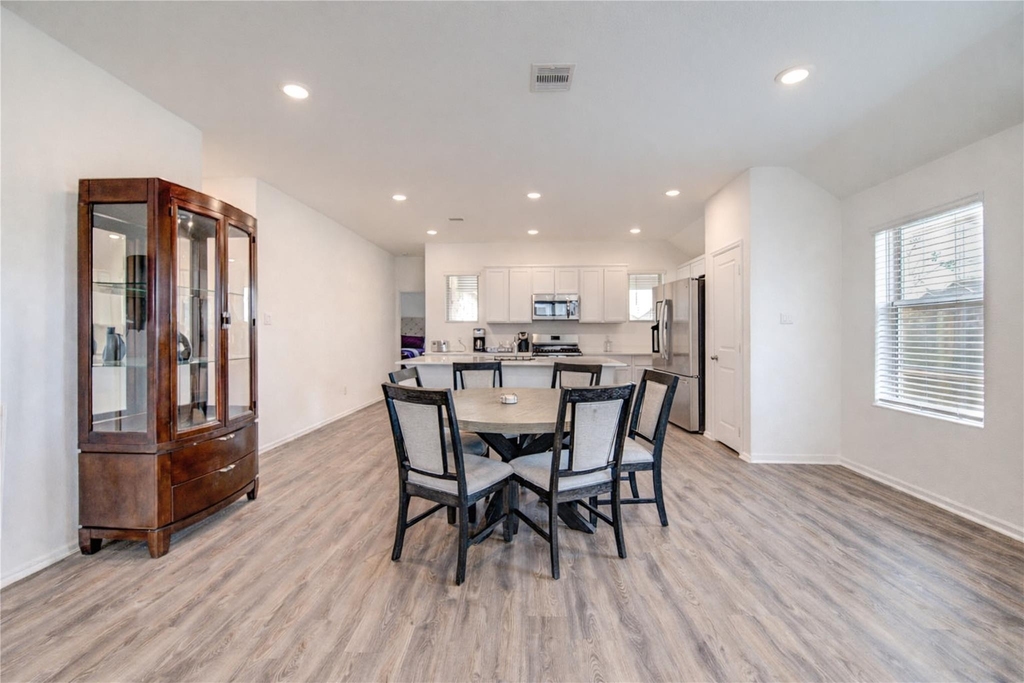 2904 Cordova Hill Drive - Photo 19