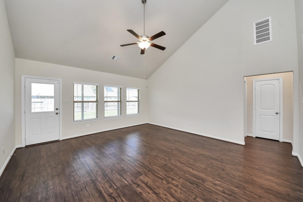 4706 Walnut Willow Court - Photo 19