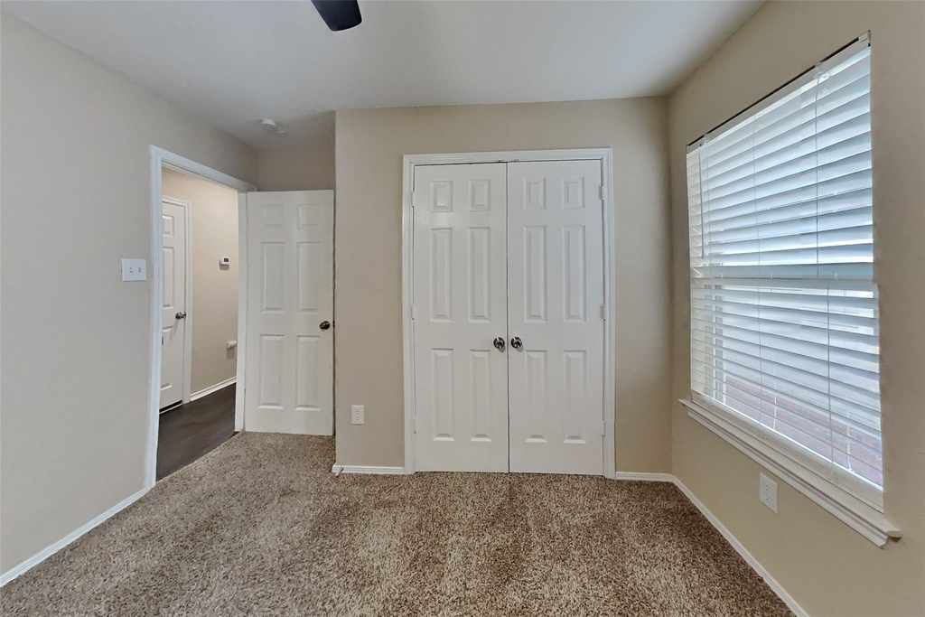 6407 Bennington Spgs Drive - Photo 10