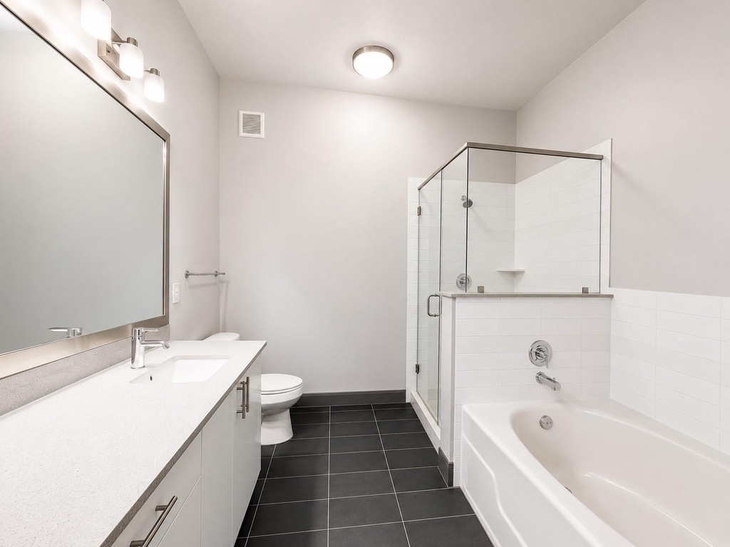 3788 Richmond Avenue - Photo 6