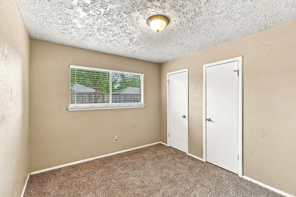 16410 Sky Blue Lane - Photo 11