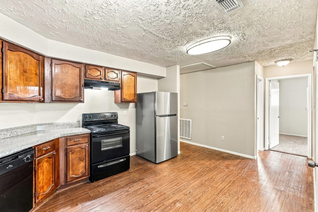 16410 Sky Blue Lane - Photo 4