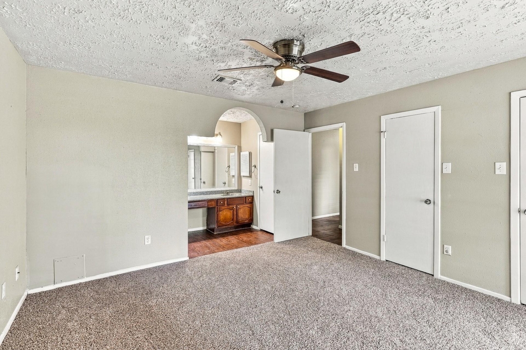 16410 Sky Blue Lane - Photo 8