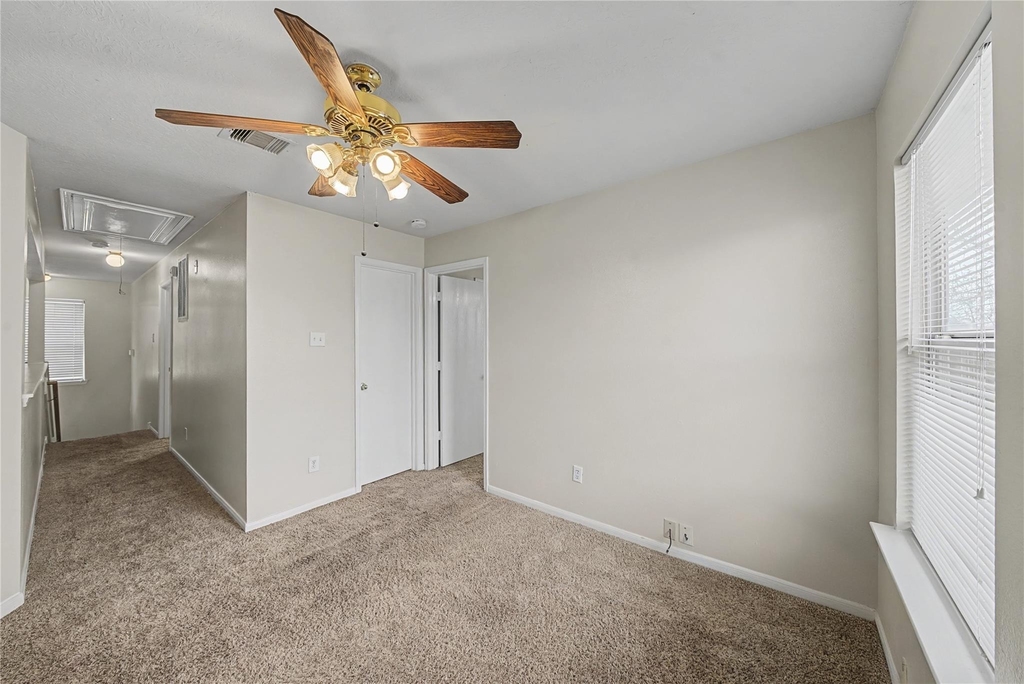 1111 Auburn View Lane - Photo 19
