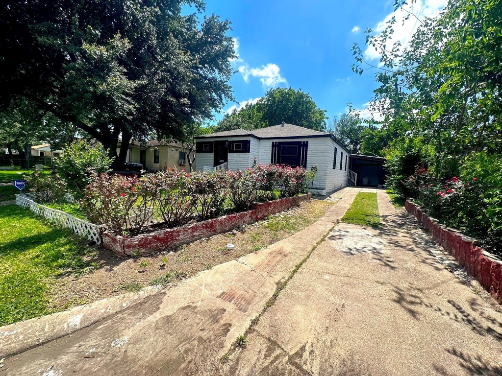 1405 Westway Street - Photo 1