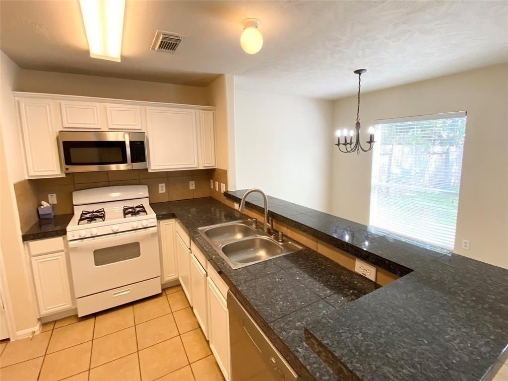 3643 Windmill Village Drive - Photo 4