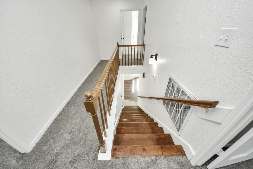 616 S Rivershire Drive - Photo 20