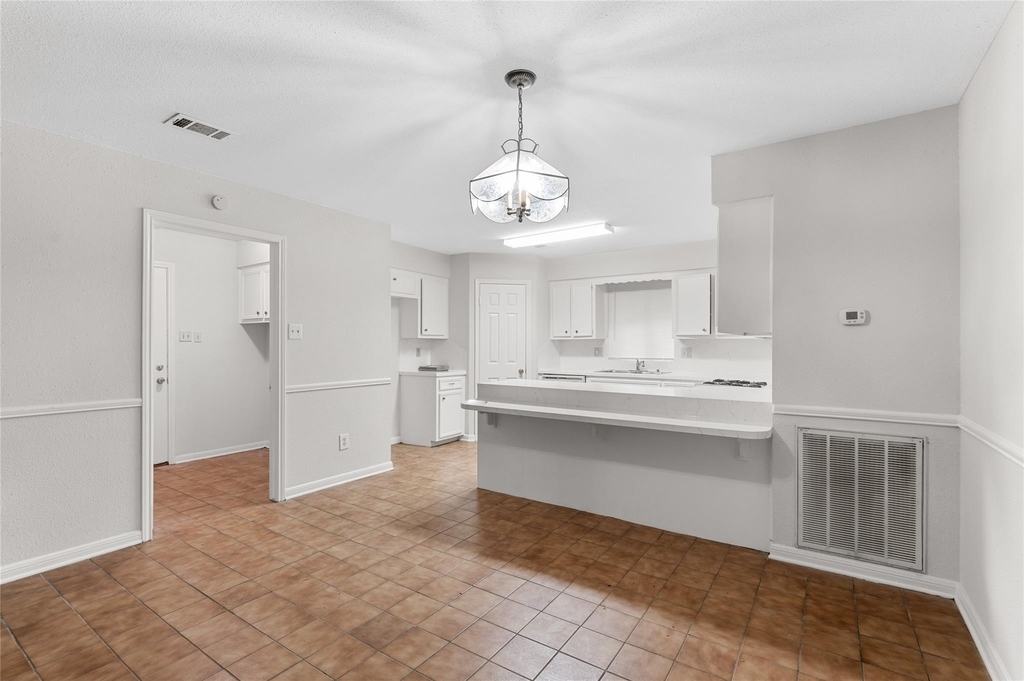 7935 Yellow Pine Drive - Photo 4