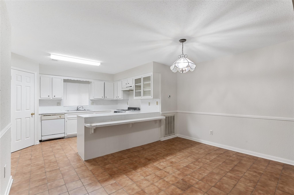 7935 Yellow Pine Drive - Photo 9