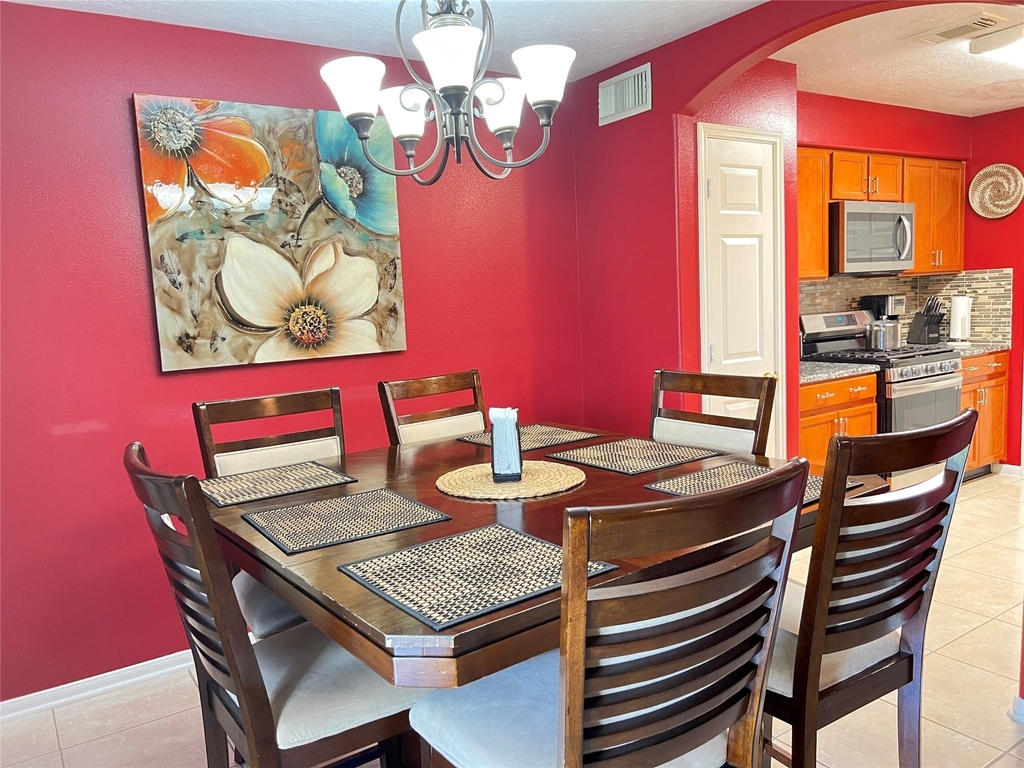 13706 Maximos Drive - Photo 17