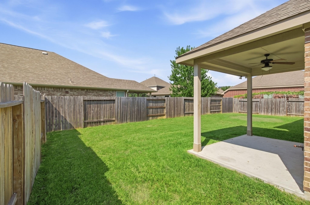 2261 Ivy Wall Drive - Photo 28