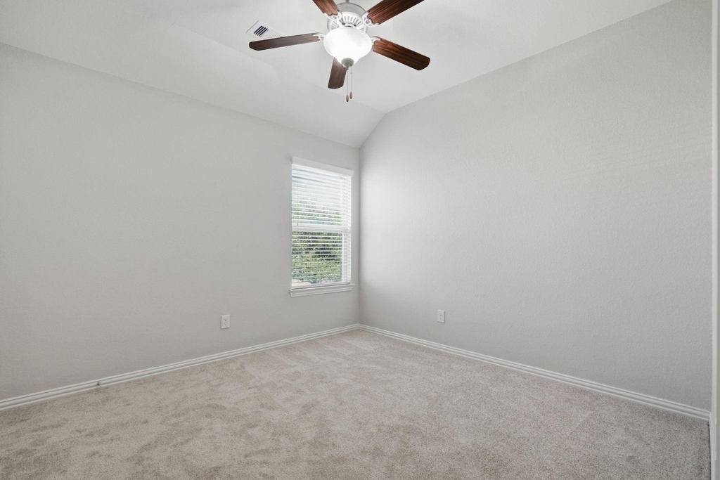 2261 Ivy Wall Drive - Photo 25
