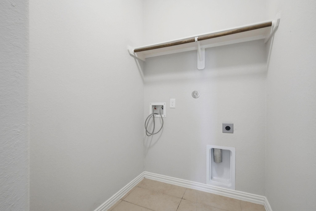 2261 Ivy Wall Drive - Photo 26