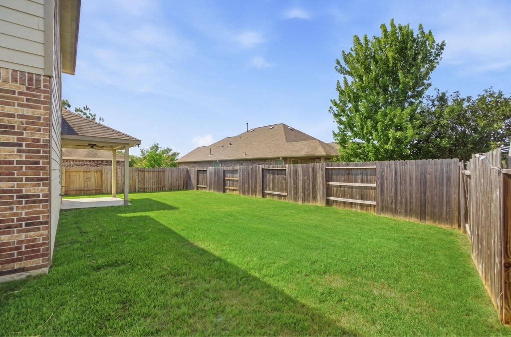 2261 Ivy Wall Drive - Photo 31