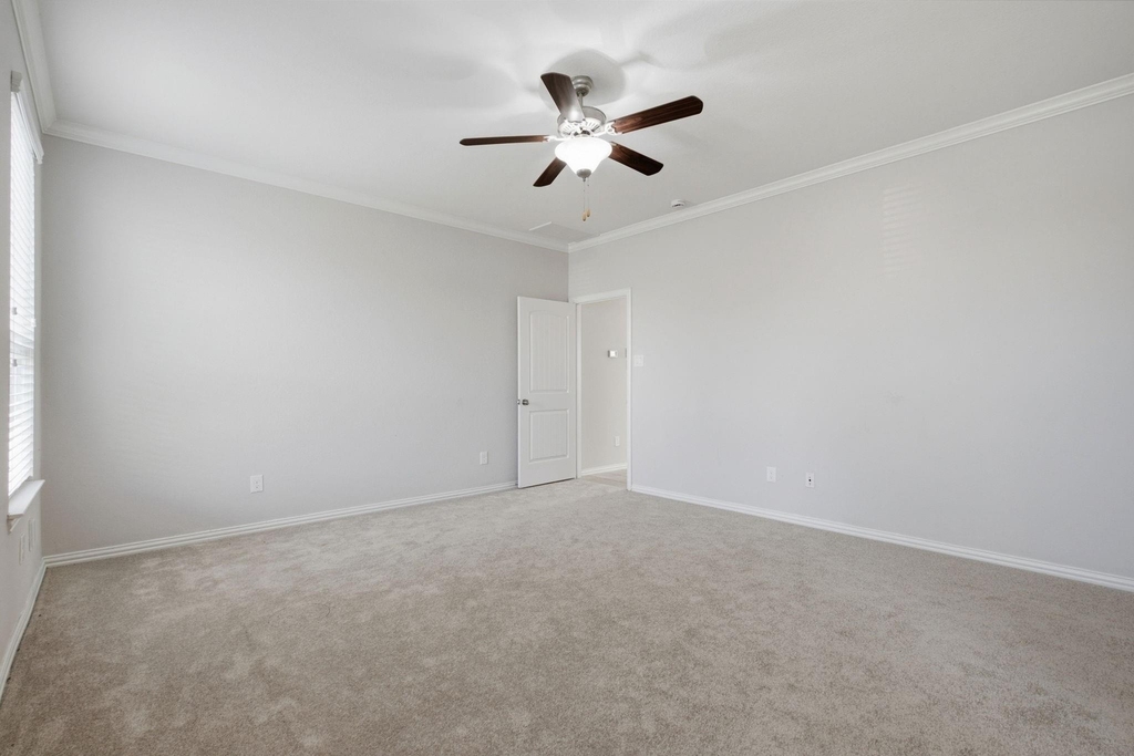 2261 Ivy Wall Drive - Photo 15