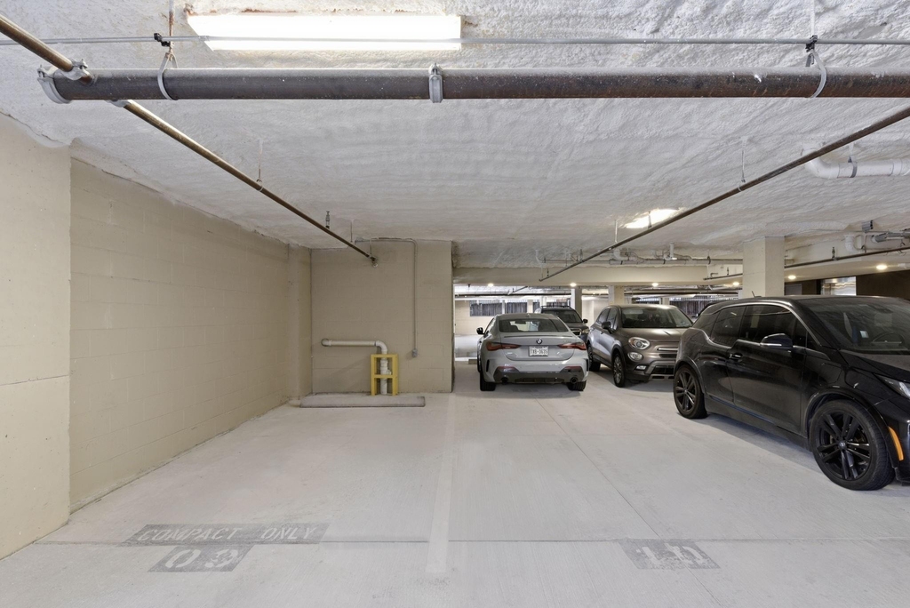 4819 Caroline Street - Photo 15