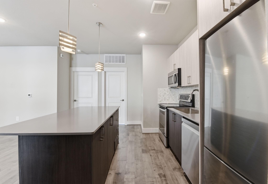 4819 Caroline Street - Photo 26