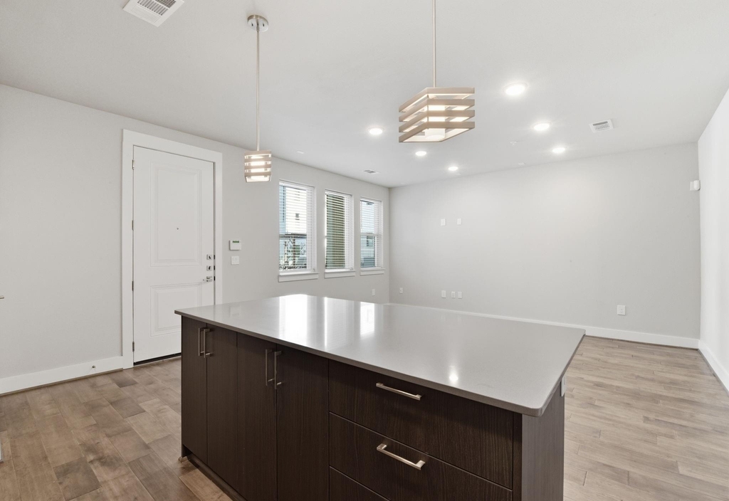 4819 Caroline Street - Photo 27