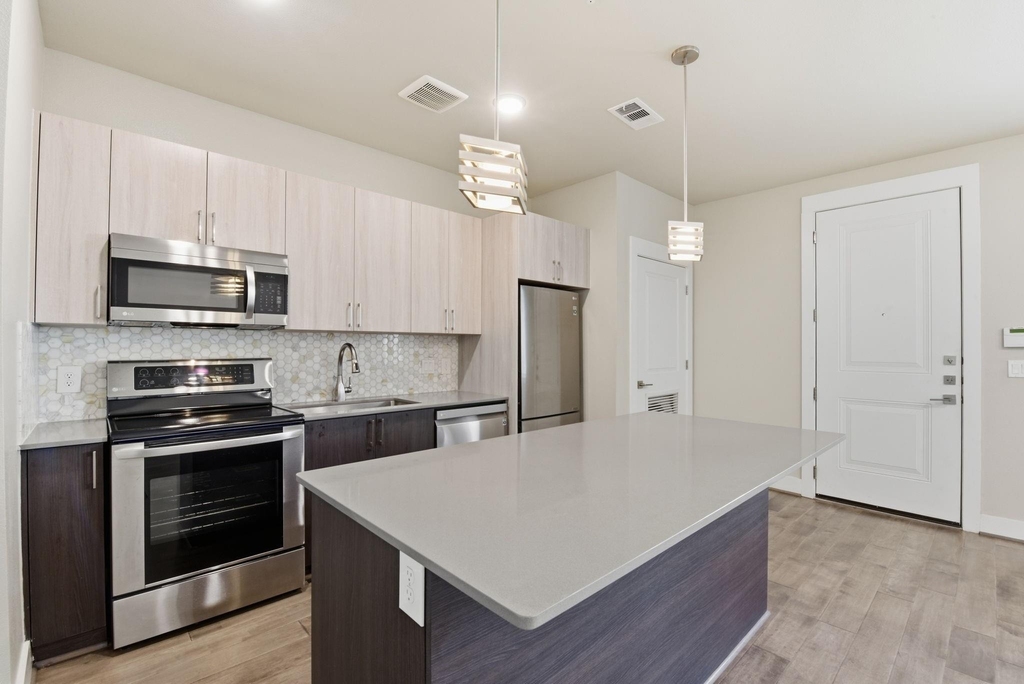 4819 Caroline Street - Photo 25