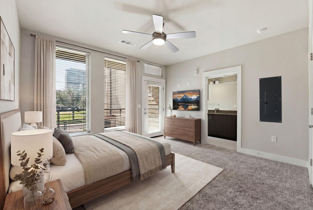 4819 Caroline Street - Photo 4