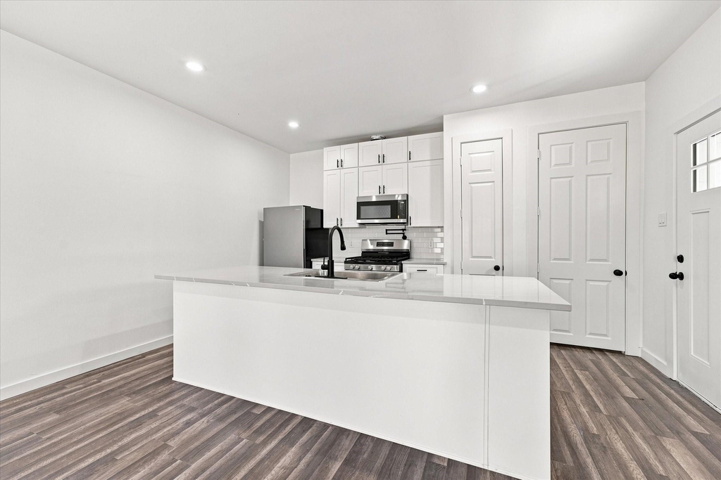 8726 Scott Street - Photo 1