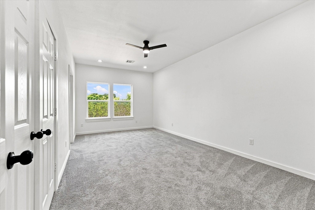 8726 Scott Street - Photo 11