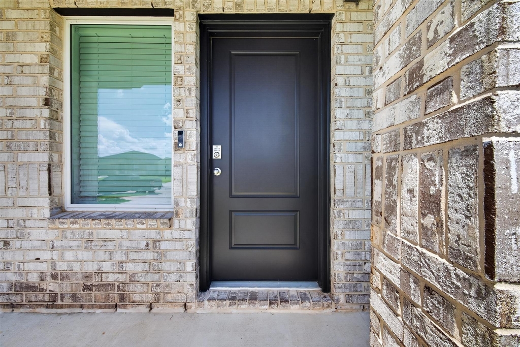 31214 Carmelas Landing Drive - Photo 5