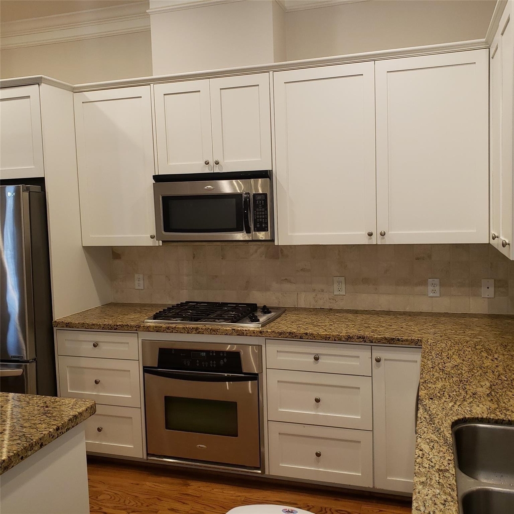 916 Lawrence Street - Photo 13
