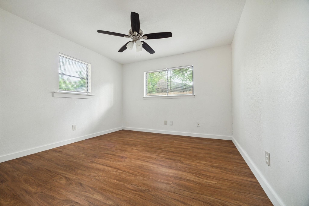 4210 Delhi Street - Photo 5