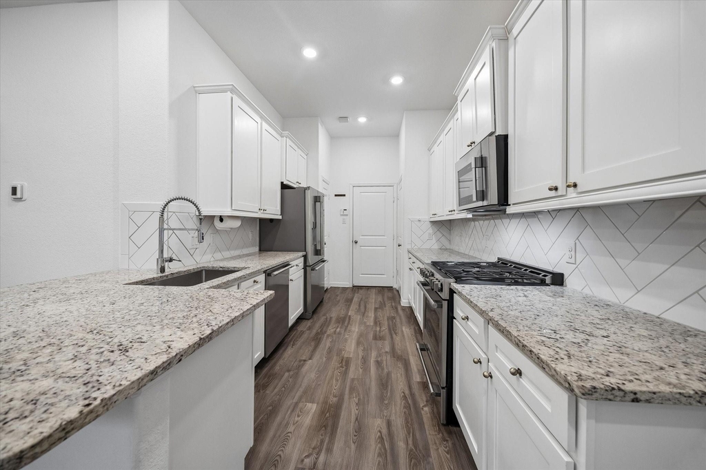 5102 Chapel Heights Drive - Photo 7