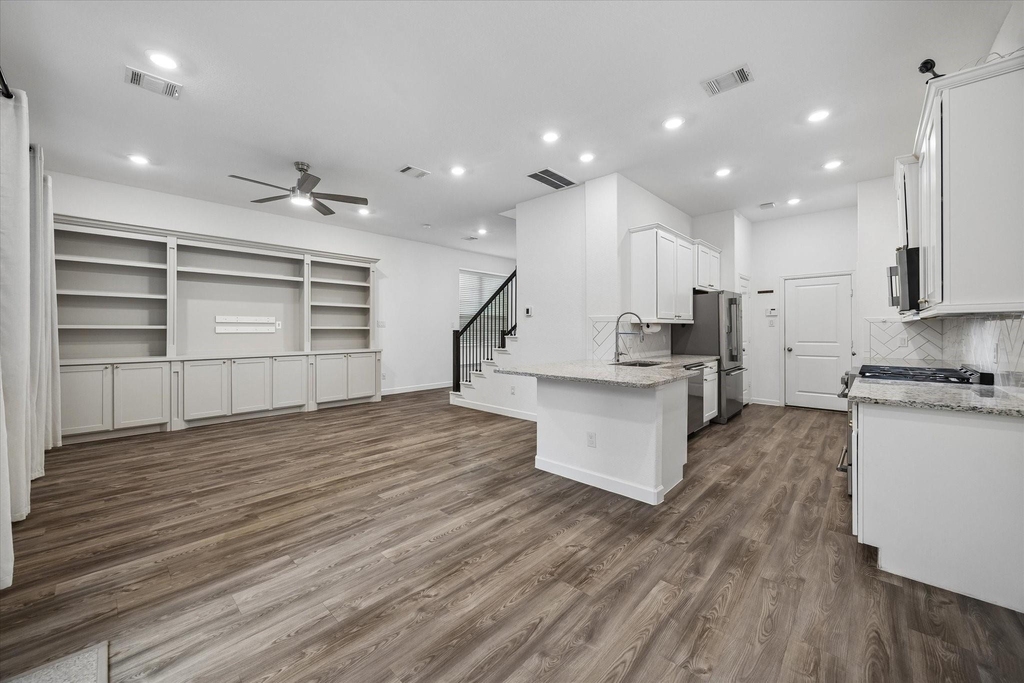 5102 Chapel Heights Drive - Photo 6