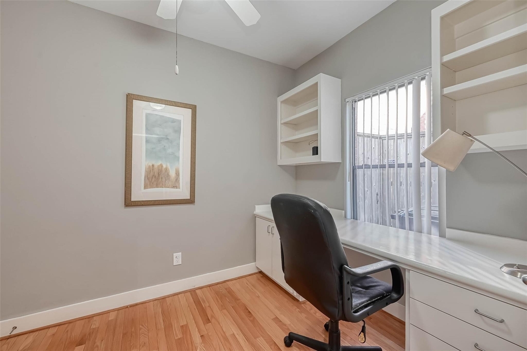 9701 Marlive Lane - Photo 4