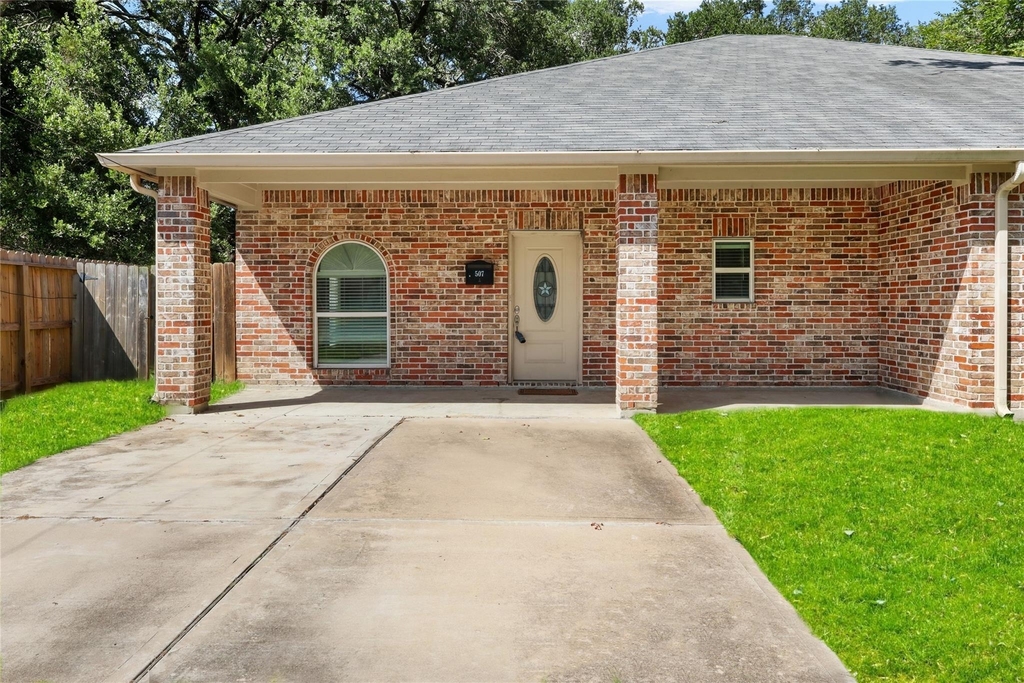 507 E Foley Street - Photo 26