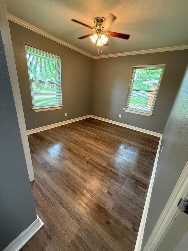 104 Mimosa Street - Photo 9