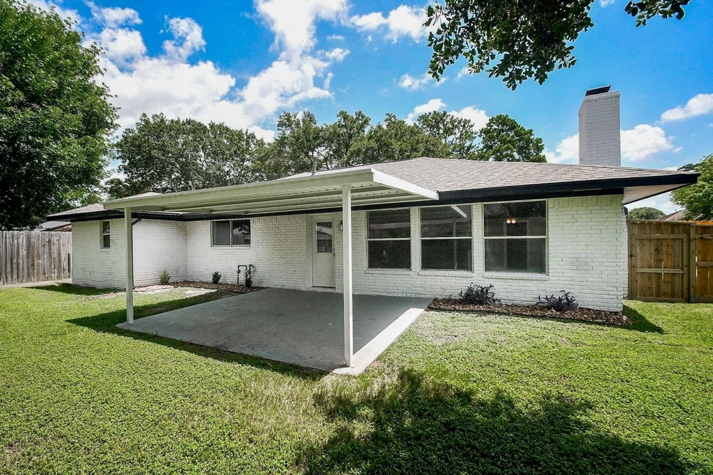 29003 Raestone Street - Photo 21