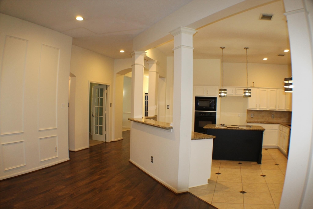 642 Avery Drive - Photo 21