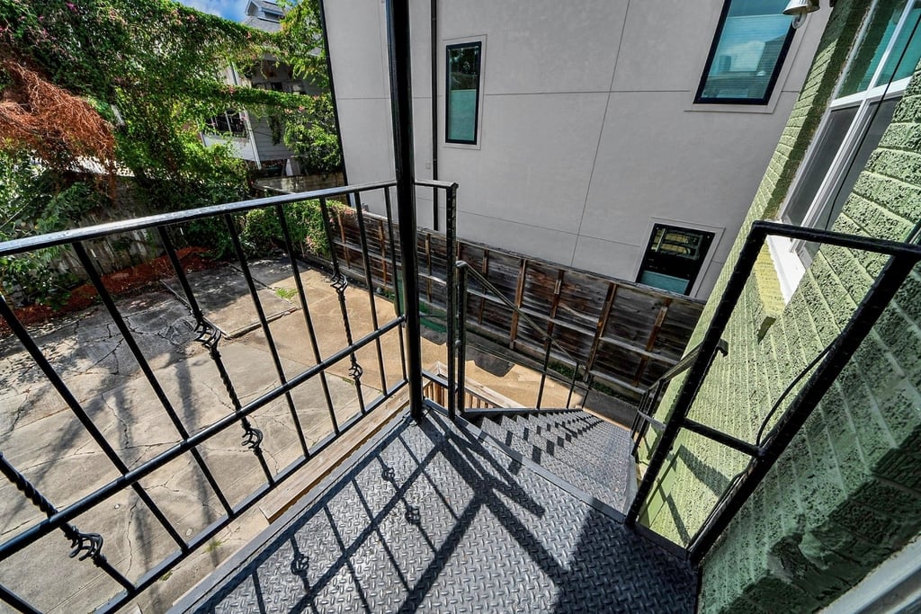 505 W Polk Street - Photo 23