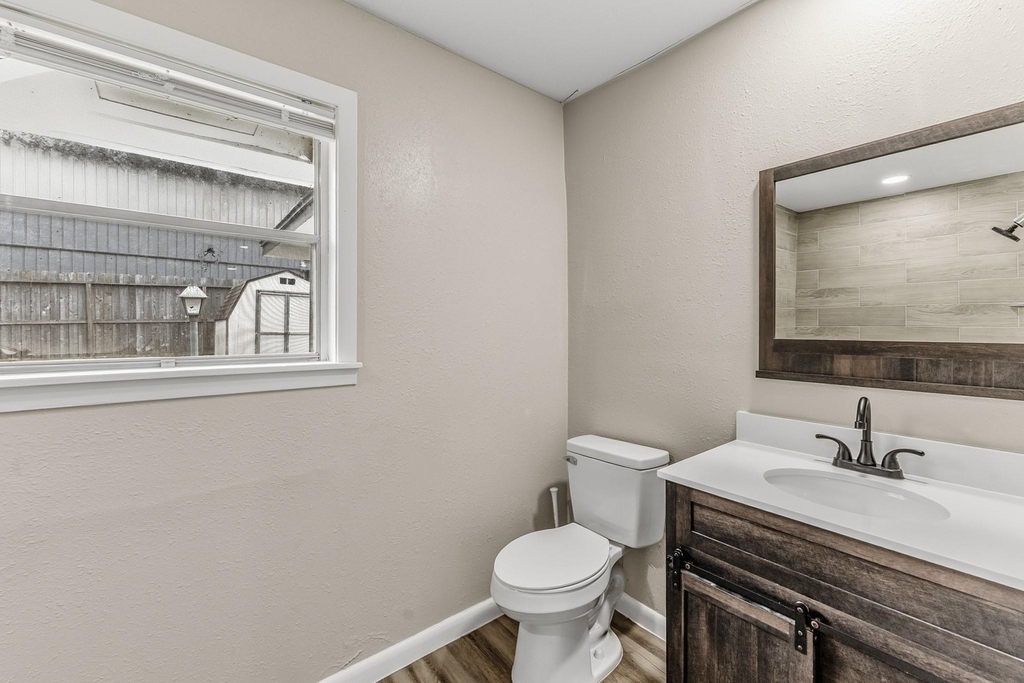 1409 20th Street - Photo 11