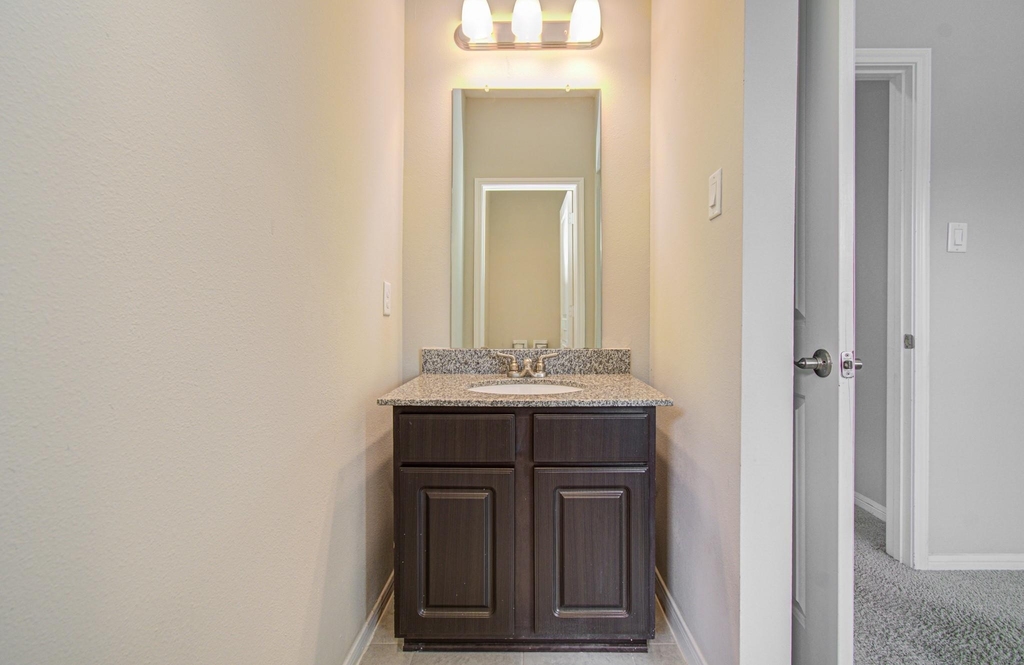 1743 Dominica Drive - Photo 34