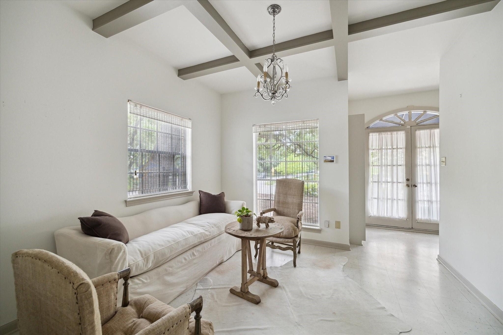 2417 Blue Bonnet Boulevard - Photo 15