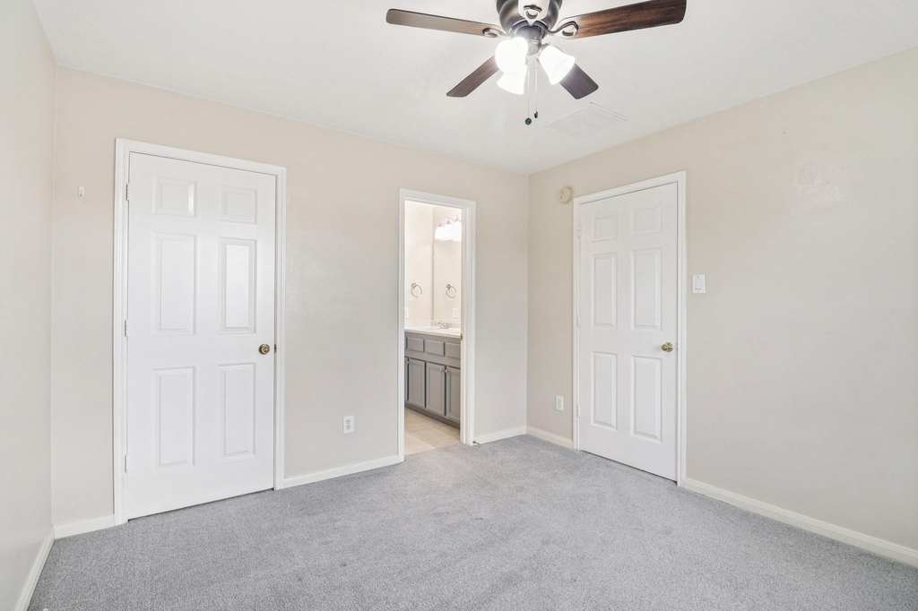 6310 Eldridge View Drive - Photo 17