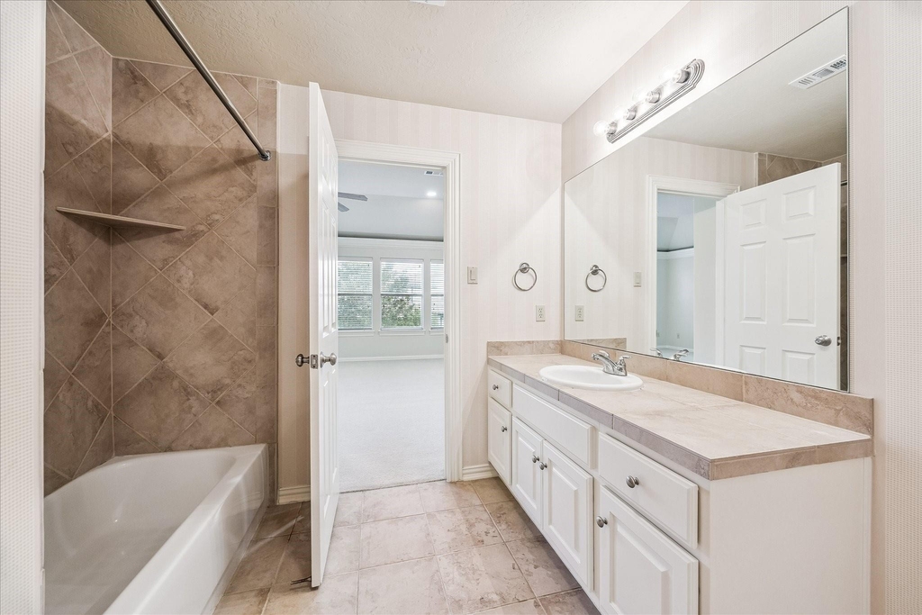 2210 Bywater Drive - Photo 42