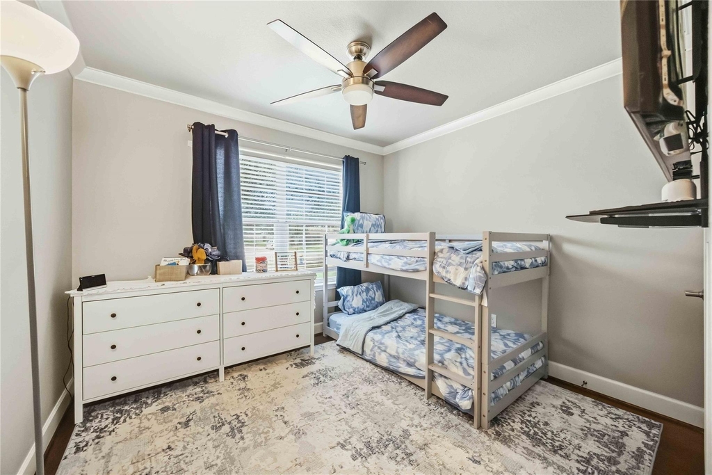 9903 Garnet Springs Drive - Photo 5