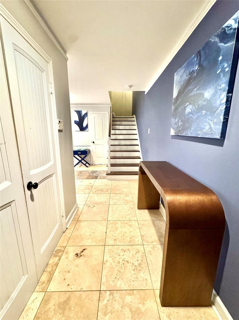 6744 Lawndale Street - Photo 8