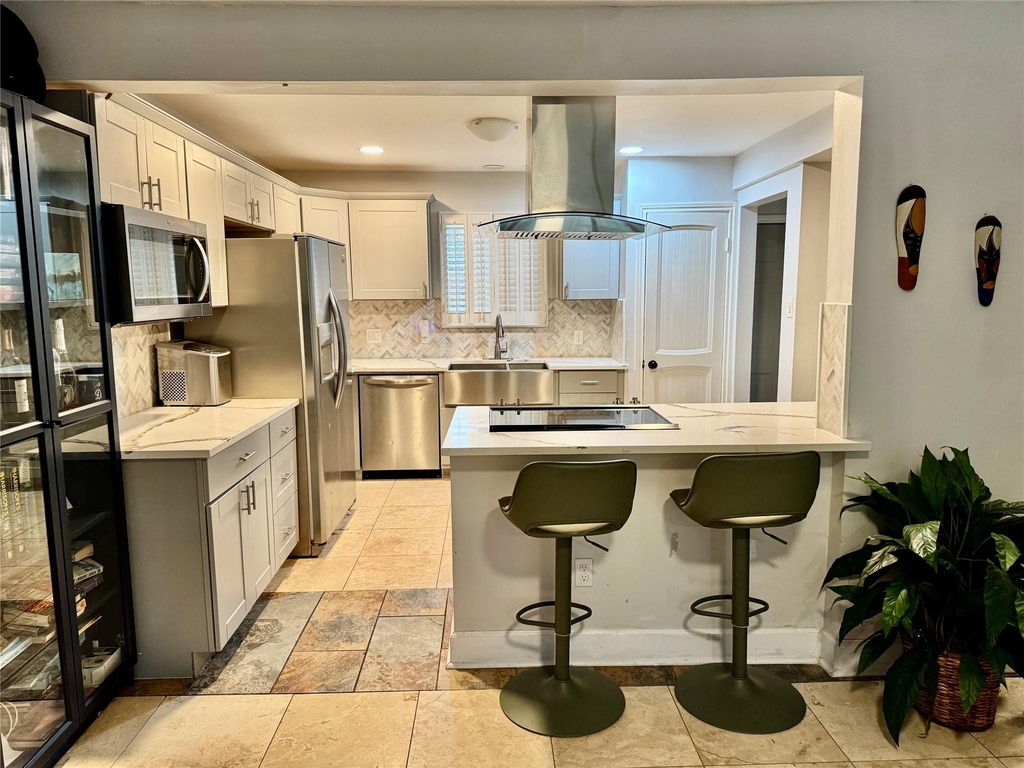 6744 Lawndale Street - Photo 4