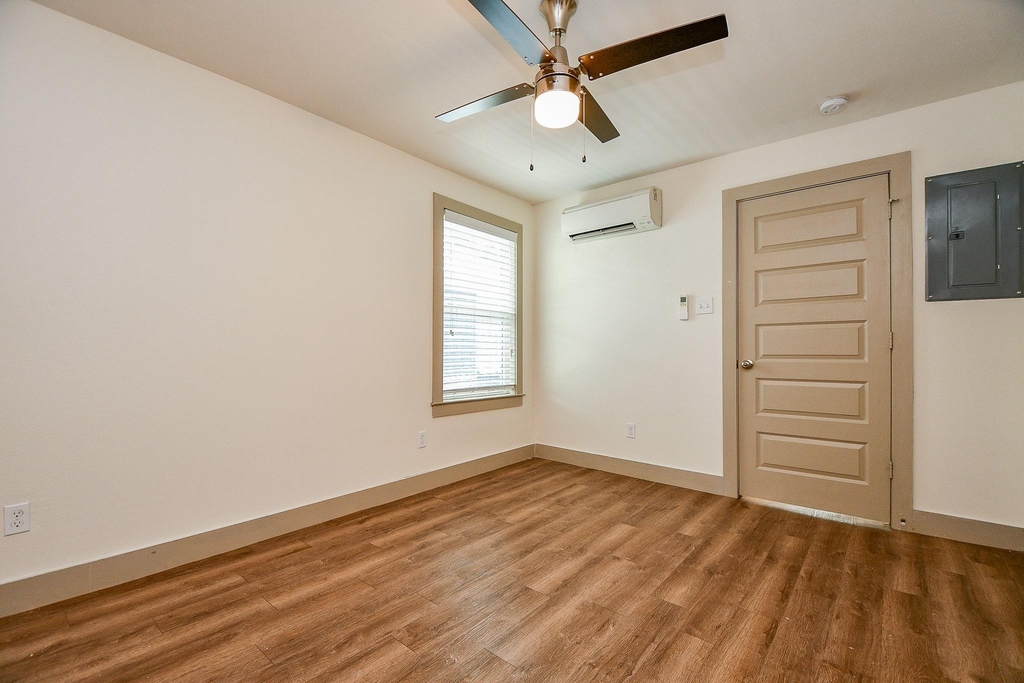 1009 Enid Street - Photo 17