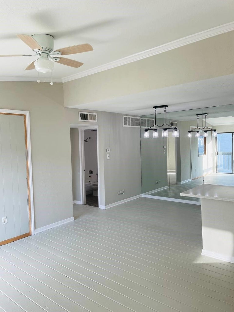 9550 Deering Drive - Photo 3