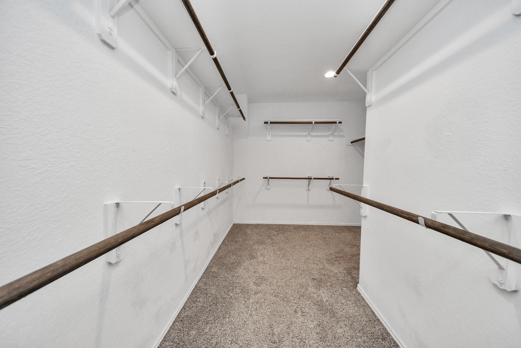 8302 Rose Petals Lane - Photo 19