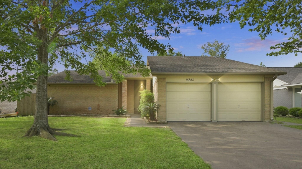 15823 Fox Springs Drive - Photo 14