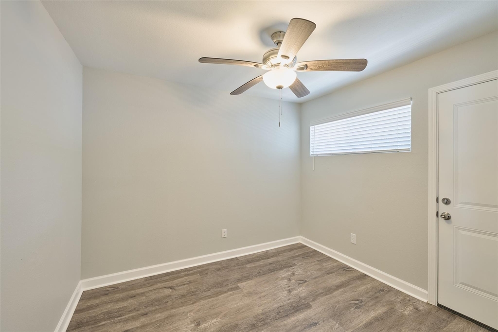 16 Harbour Row Drive - Photo 18